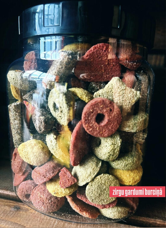 Zirgu gardumi asorti burciņā 2L