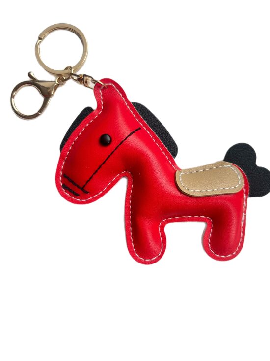 Ādas zirga piekariņš koši sarkans