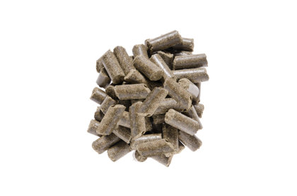 Flax and raspberry horse treats